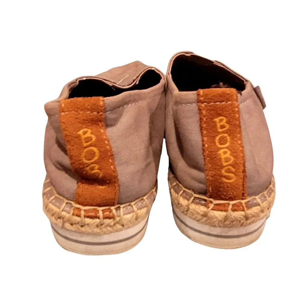 Bob's Canvas Slip Ons Memory Foam Insole by Skecher's Size 8 Flexpadrille LO